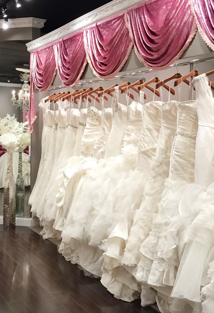 booking an appointment for wedding dress shopping