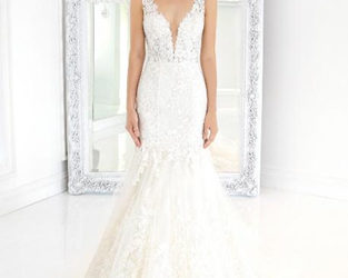 The Search for A Perfect Wedding Dress for Tall Brides!